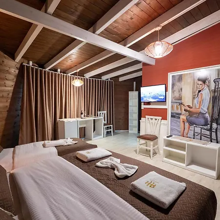 Aria Center Отель