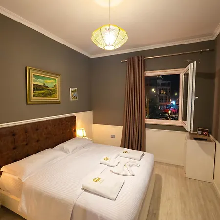 Aria Center Отель 3*