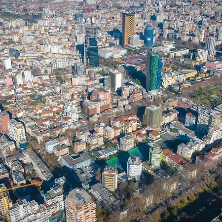 Aria Center 3* Тирана