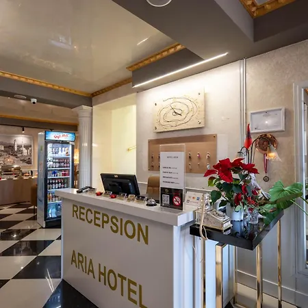 Aria Center 3*