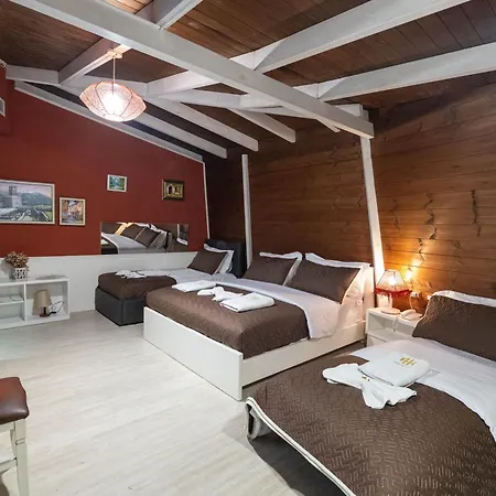 Aria Center Отель 3*