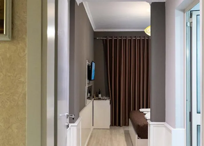 Aria Center 3*