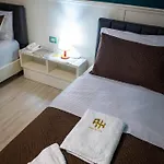Aria Center 3*